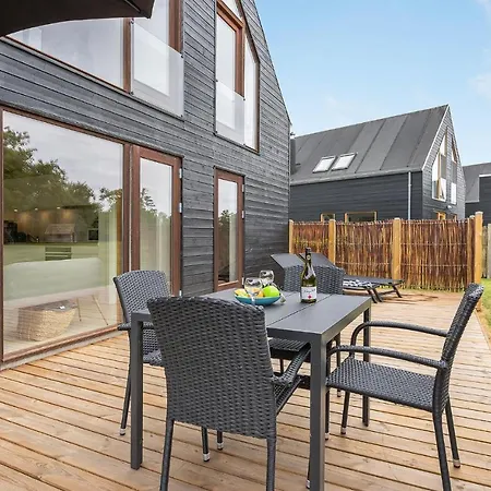 Hus 16 בית נופש *