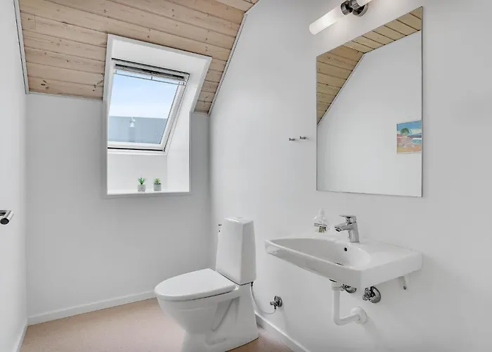 Hus 16 Holiday home