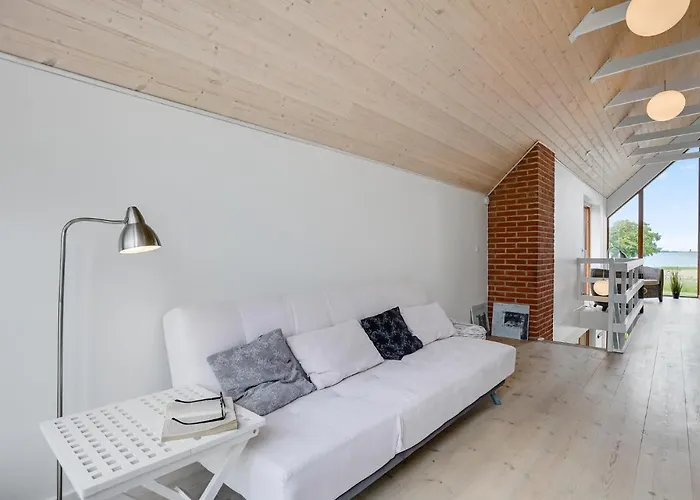 Hus 16 Holiday home